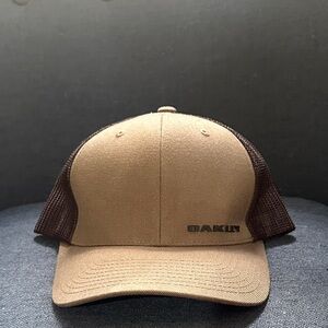 Oakley Tan and Brown Mesh Cap